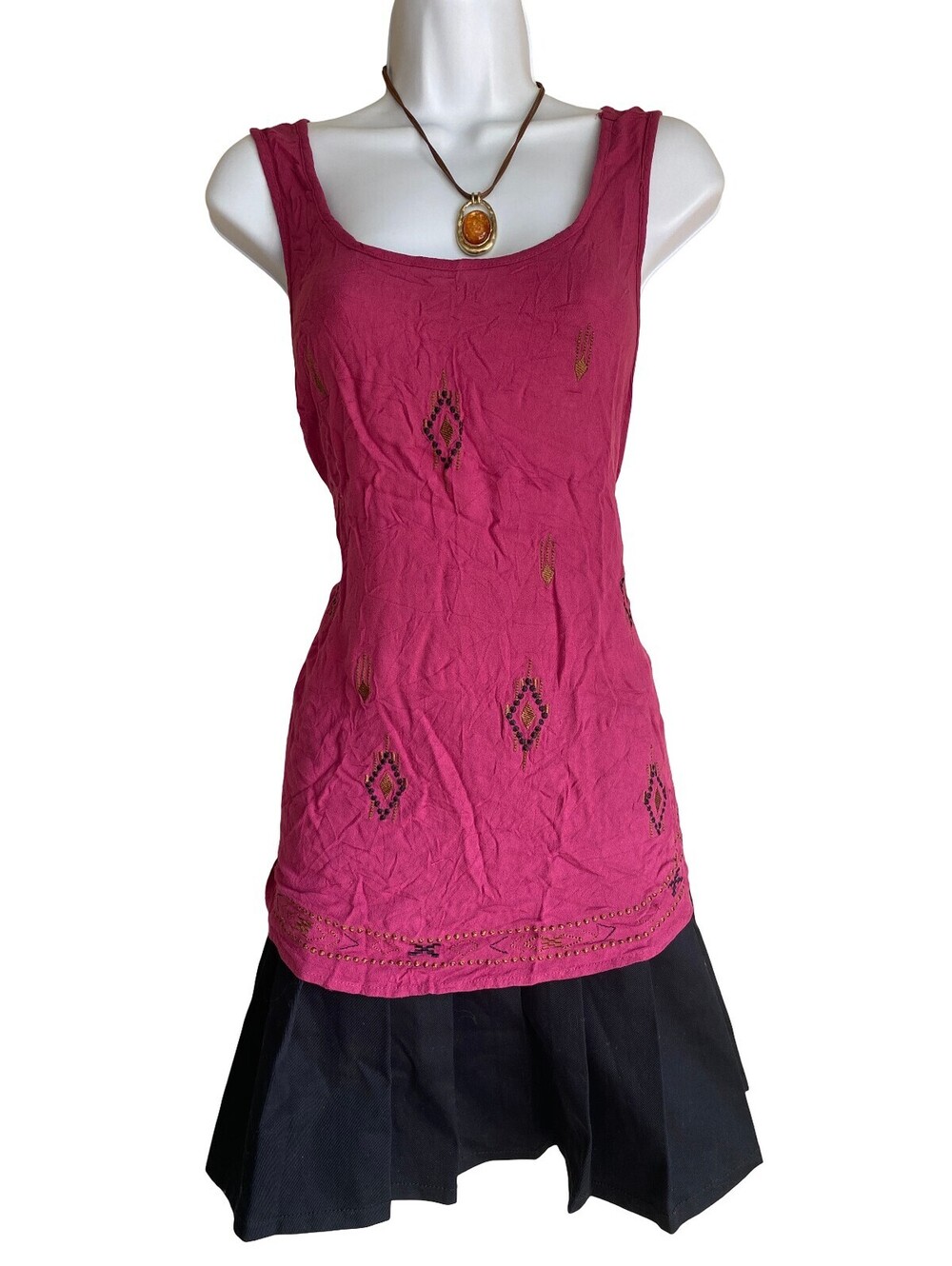Vintage Maurices Large Boho Embroidered Sleeveless Tank Top Magenta Festival